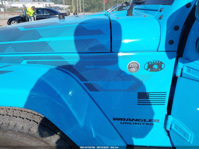 1C4BJWEG7HL566245 Jeep Wrangler