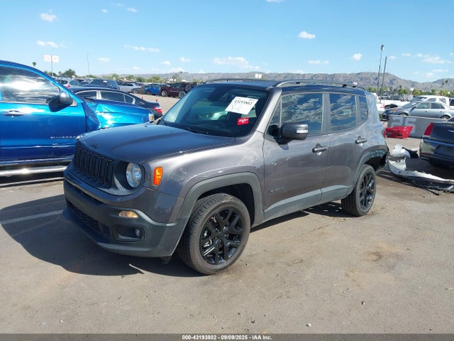 Jeep Renegade 2016 ZACCJBBT9GPC98002 Image 2