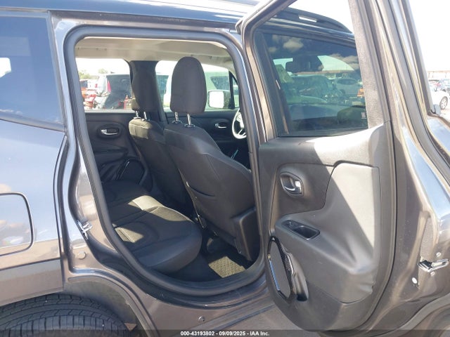 Jeep Renegade 2016 ZACCJBBT9GPC98002 Image 8