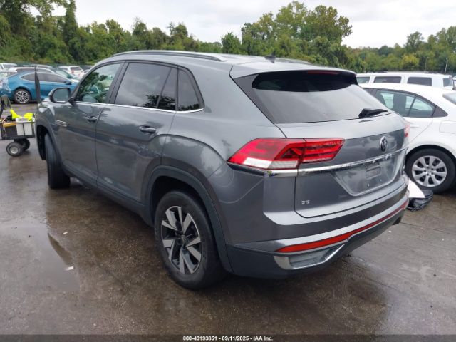 2022 VOLKSWAGEN ATLAS CROSS SPORT 1V2LC2CA8NC218499 Photo 2