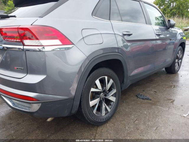 2022 VOLKSWAGEN ATLAS CROSS SPORT 1V2LC2CA8NC218499 Photo 5