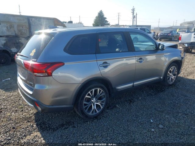 2017 MITSUBISHI OUTLANDER JA4AZ3A37HZ045135 Photo 3