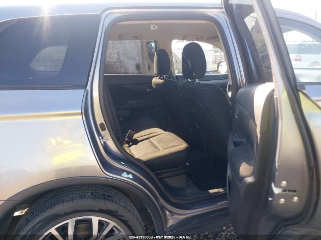 2017 MITSUBISHI OUTLANDER JA4AZ3A37HZ045135 Photo 7