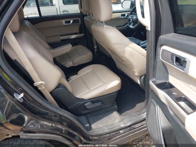 2022 FORD EXPLORER 1FMSK7DH6NGC08809 Photo 7