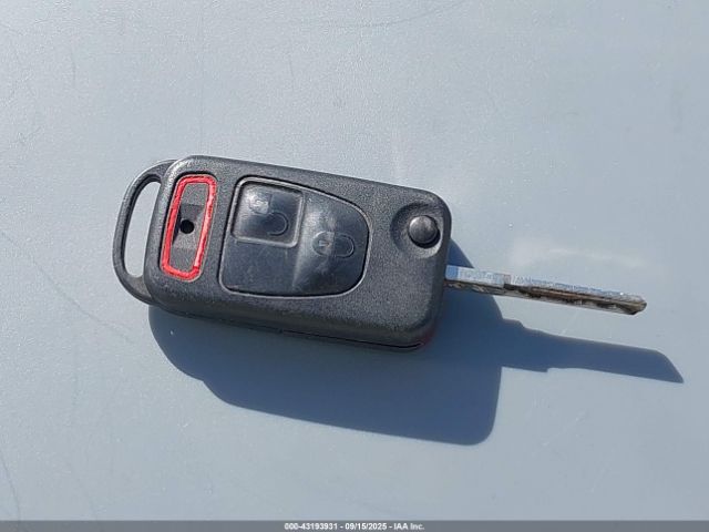 1999 MERCEDES-BENZ SLK 230 WDBKK47F5XF093205 Photo 10