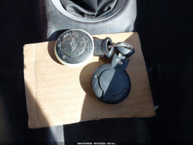 2008 MINI COOPER S WMWMF73548TT92343 Photo 10