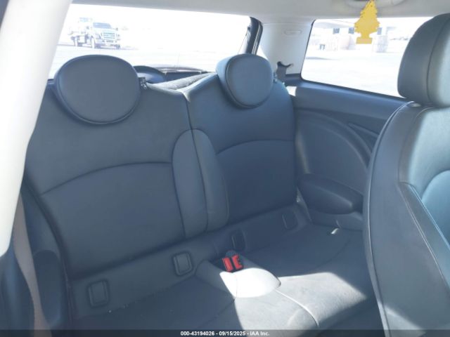 2008 MINI COOPER S WMWMF73548TT92343 Photo 7