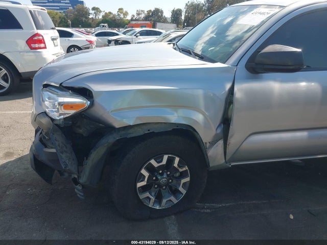 5TFRX5GN6HX099119 Toyota 2tr-fe