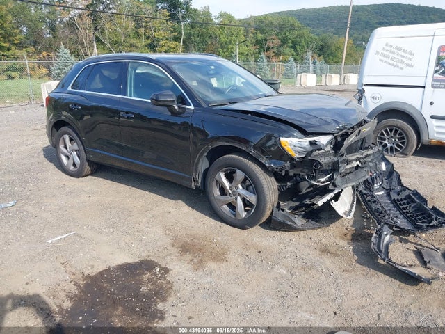 2020 AUDI Q3 WA1AECF38L1114264 Photo 0