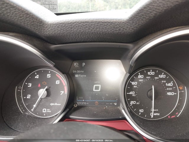 ZASFAKBN1J7B82755 Alfa Romeo Stelvio