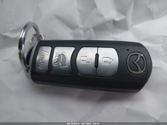 Mazda py 2016 JM3TCBDY3G0123969 Image 11