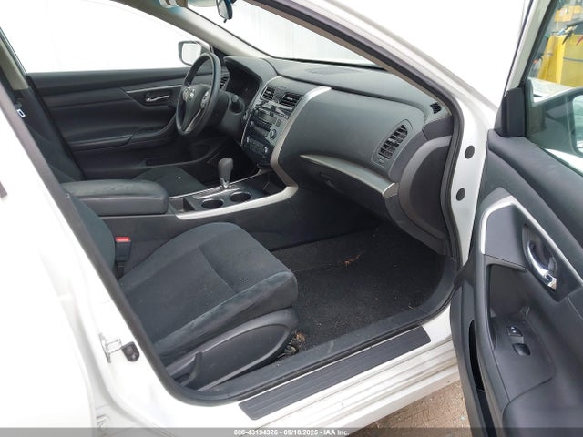 1N4AL3AP7FC415905 Nissan 2015