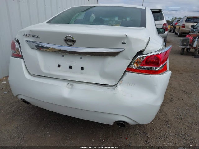 1N4AL3AP7FC415905 Nissan 2015