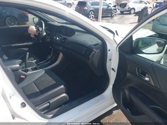 1HGCR2F55HA127187 Honda k24w1
