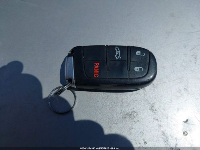 2019 CHRYSLER 300 2C3CCAAG8KH667164 Photo 10