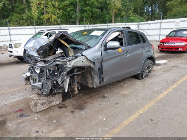 2018 MITSUBISHI OUTLANDER SPORT JA4AR3AW4JU001980 Photo 1