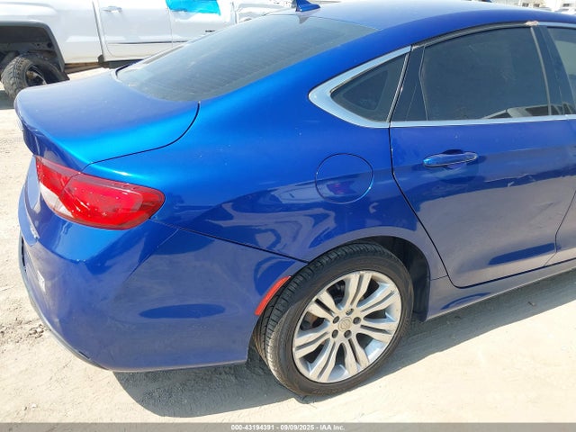 1C3CCCAB4GN121542 Chrysler 200