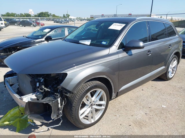 2018 AUDI Q7 WA1VAAF79JD037601 Photo 1