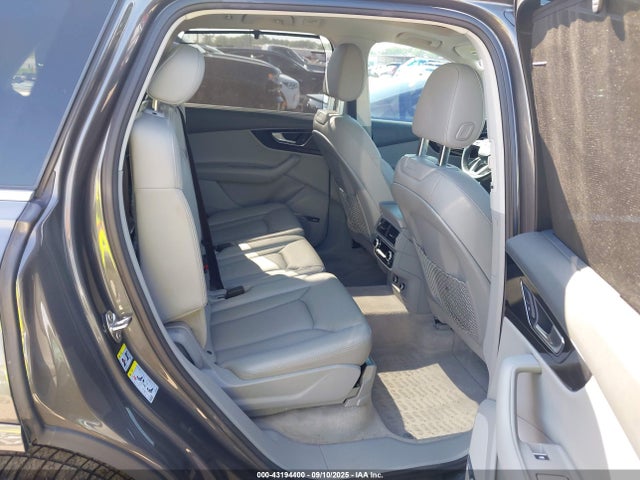 2018 AUDI Q7 WA1VAAF79JD037601 Photo 7