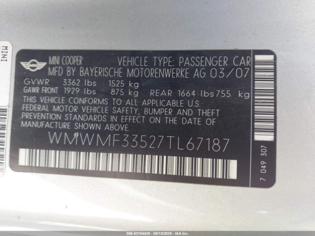 2007 MINI COOPER WMWMF33527TL67187 Photo 8