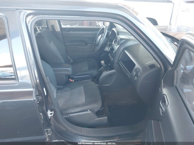 1C4NJRBB9ED886180 Jeep Patriot