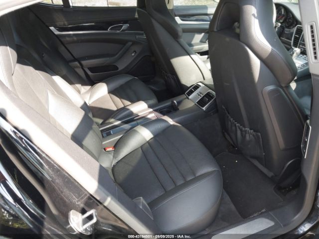 2015 PORSCHE PANAMERA WP0AA2A76FL001184 Photo 7