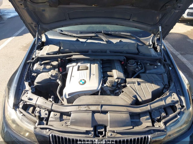 43194502 :رقم المزاد ، WBAVB33556KS38235 vin ، 2006 Bmw 330i مزاد بيع