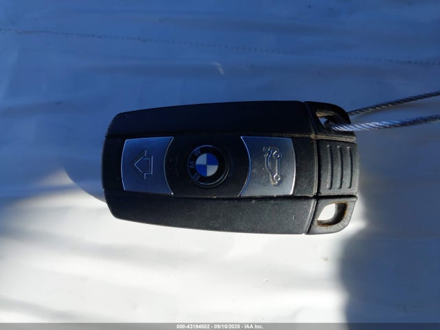 43194502 :رقم المزاد ، WBAVB33556KS38235 vin ، 2006 Bmw 330i مزاد بيع