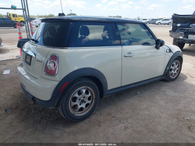 2012 MINI COOPER WMWSU3C57CT264838 Photo 3