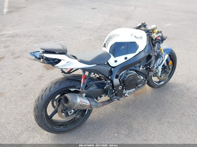 JS1GR7MA7M7100040 Suzuki GSX-R750