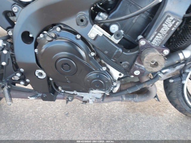 JS1GR7MA7M7100040 Suzuki GSX-R750