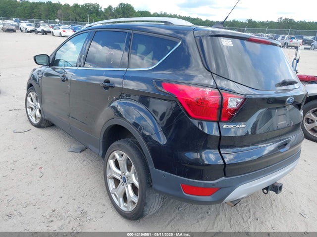 1FMCU9J96KUA29660 Ford Escape