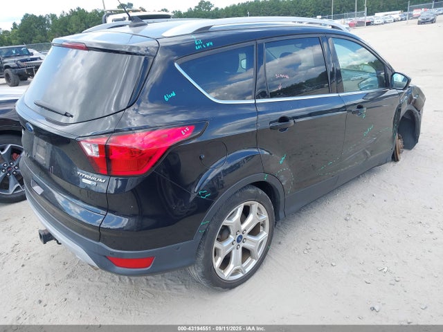 1FMCU9J96KUA29660 Ford Escape