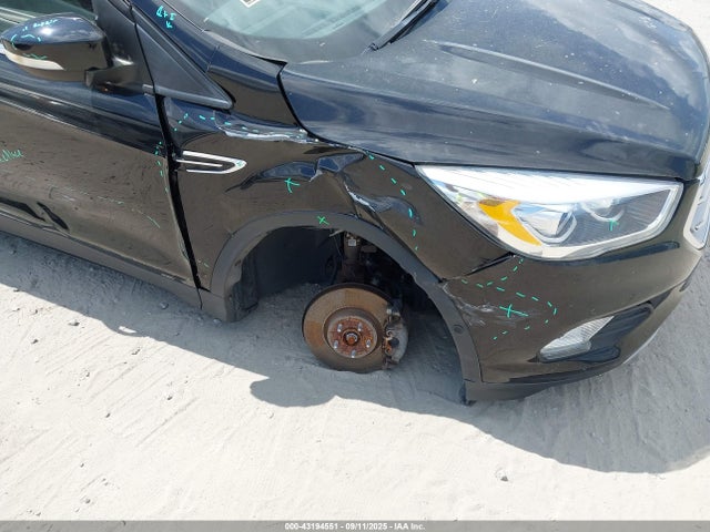 1FMCU9J96KUA29660 Ford Escape