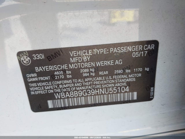 WBA8B9G39HNU55104 BMW 2017
