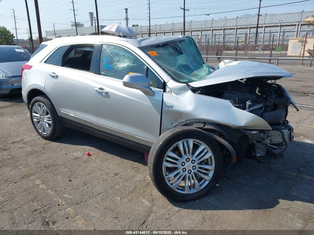 2019 CADILLAC XT5 1GYKNERS9KZ238871 Photo 0