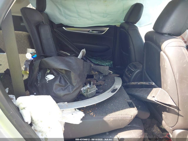 2019 CADILLAC XT5 1GYKNERS9KZ238871 Photo 7