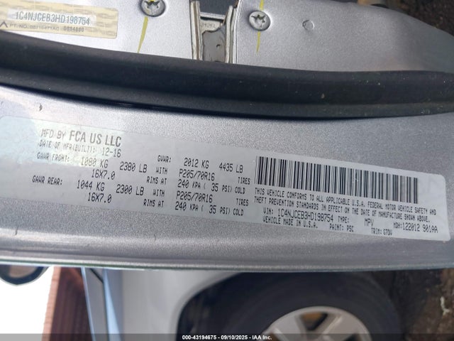 1C4NJCEB3HD198754 Jeep Compass