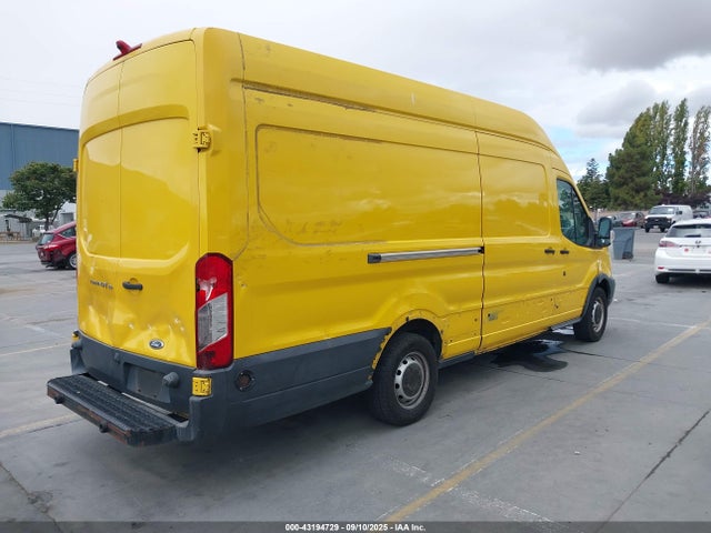 1FTKR3XM6GKA10345 Ford Transit