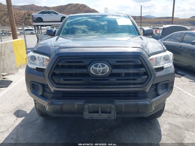5TFAX5GN0KX137139 Toyota 2tr-fe