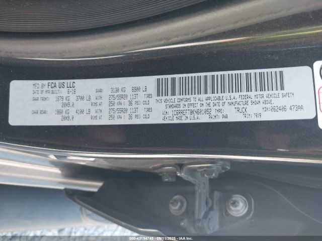 2019 RAM 1500 1C6RREFT8KN601052 Photo 8