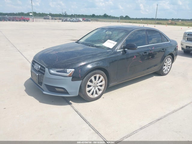 2013 AUDI A4 WAUBFAFL7DN032951 Photo 1