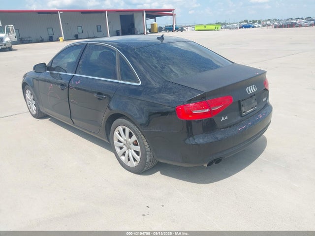 2013 AUDI A4 WAUBFAFL7DN032951 Photo 2