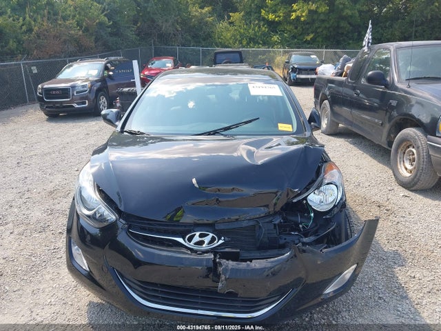 Продажа на аукционе авто 2013 Hyundai Elantra Gls, vin: 5NPDH4AE1DH400928, номер лота: 43194765