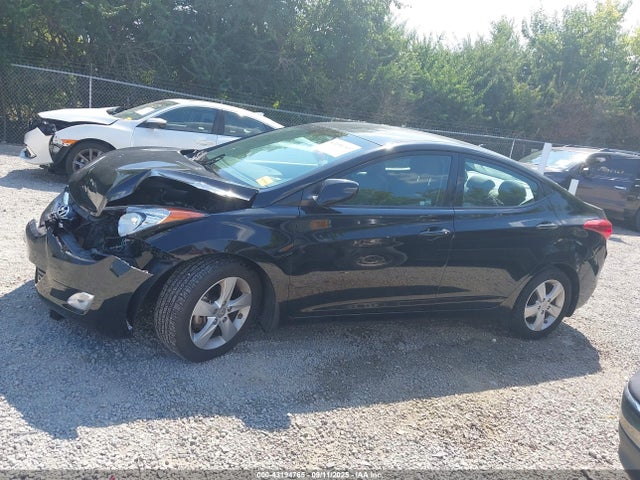 Продажа на аукционе авто 2013 Hyundai Elantra Gls, vin: 5NPDH4AE1DH400928, номер лота: 43194765