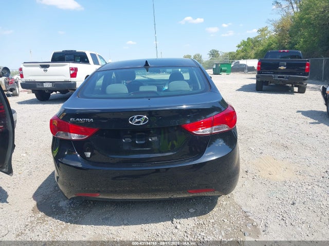 Продажа на аукционе авто 2013 Hyundai Elantra Gls, vin: 5NPDH4AE1DH400928, номер лота: 43194765