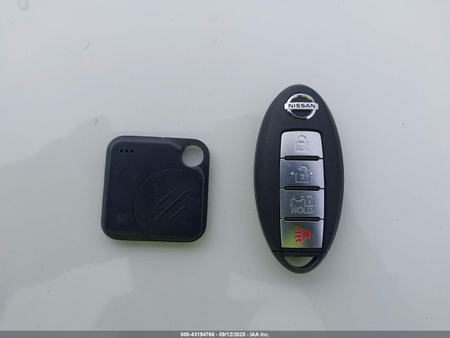 1N4BZ0CP6HC300469 Nissan Leaf