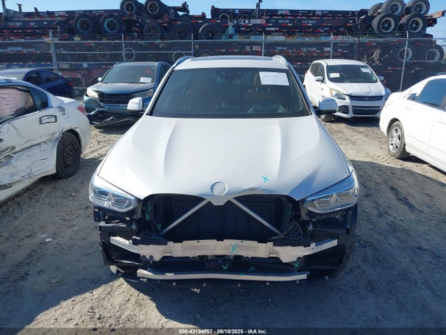 BMW X3 2020 5UXTY3C0XLLE55574 Image 13