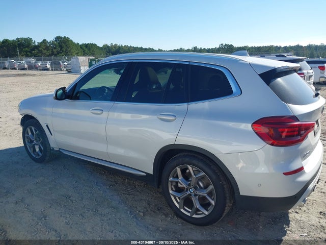 BMW X3 2020 5UXTY3C0XLLE55574 Image 15