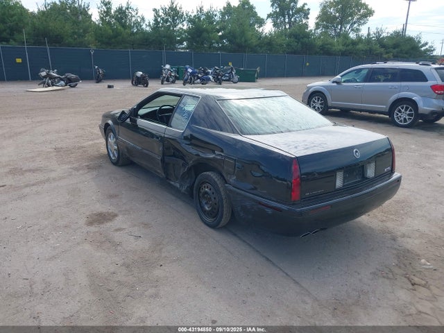 1999 CADILLAC ELDORADO 1G6ET1297XU615973 Photo 2